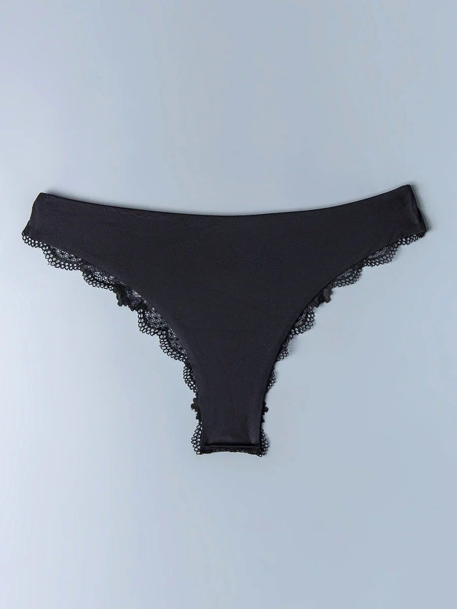 Síélei szatén csipkés brazil alsó