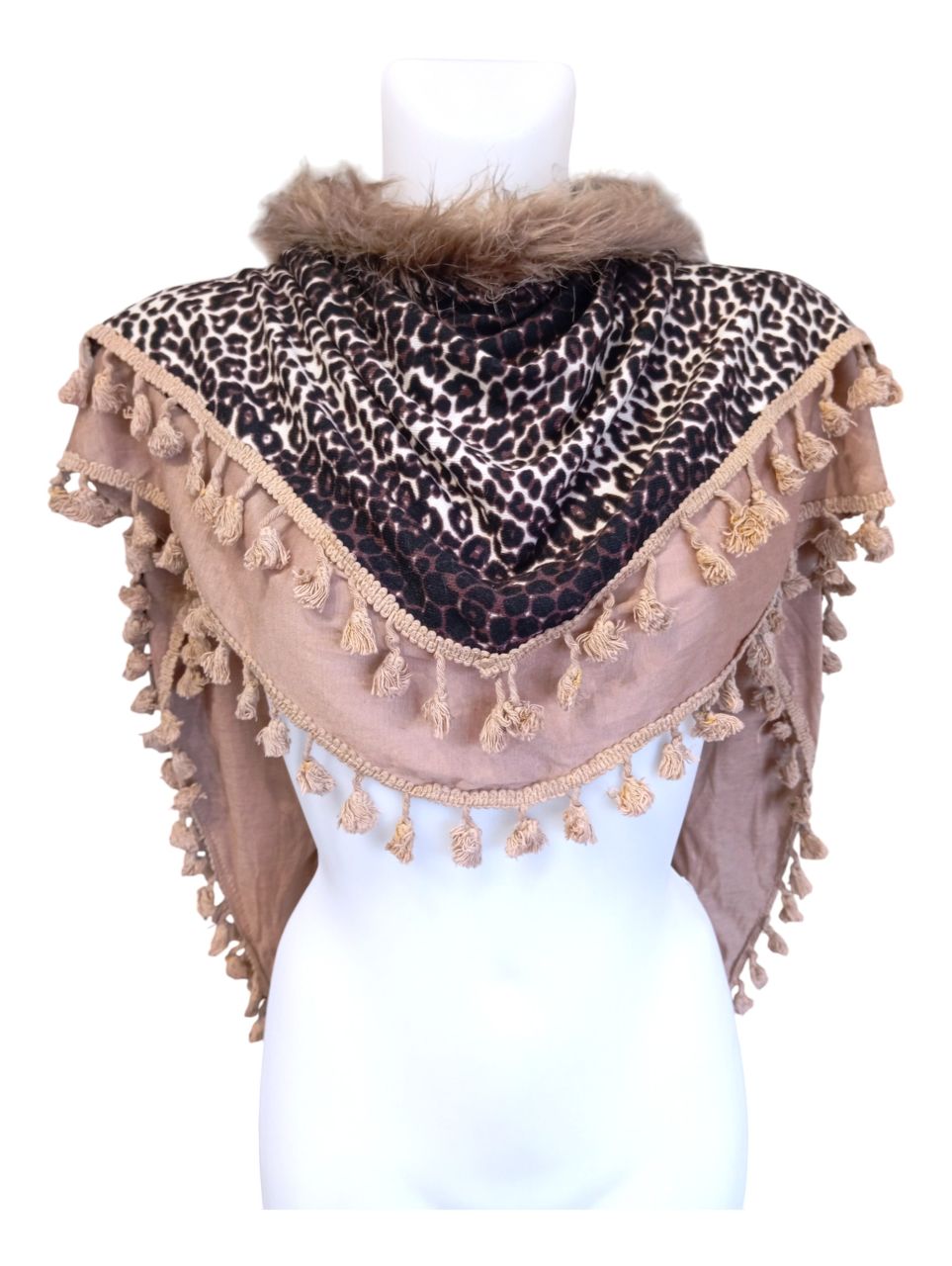 Szőrmés-rojtos világosbarna sál