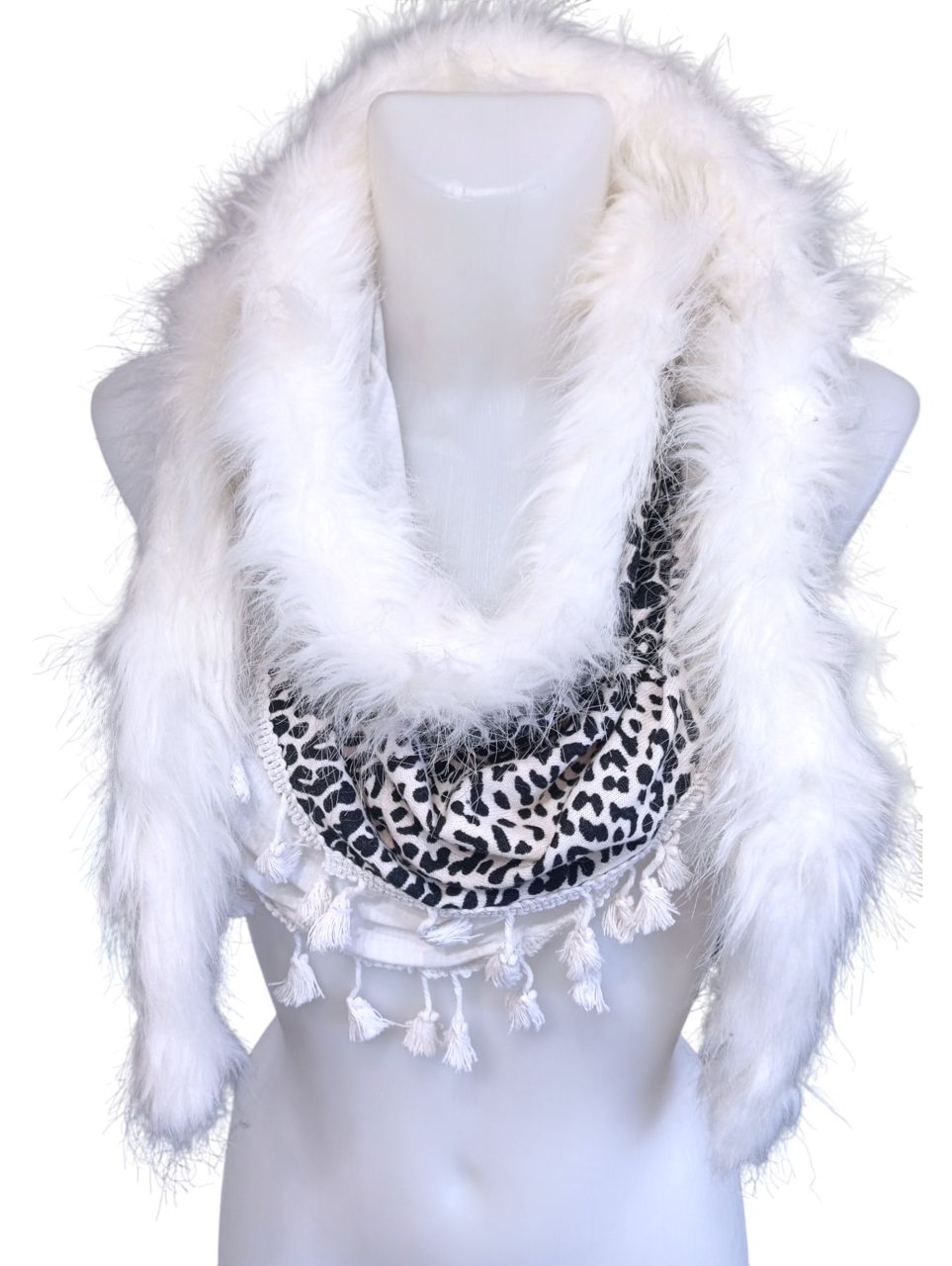 Szőrmés-rojtos fehér sál