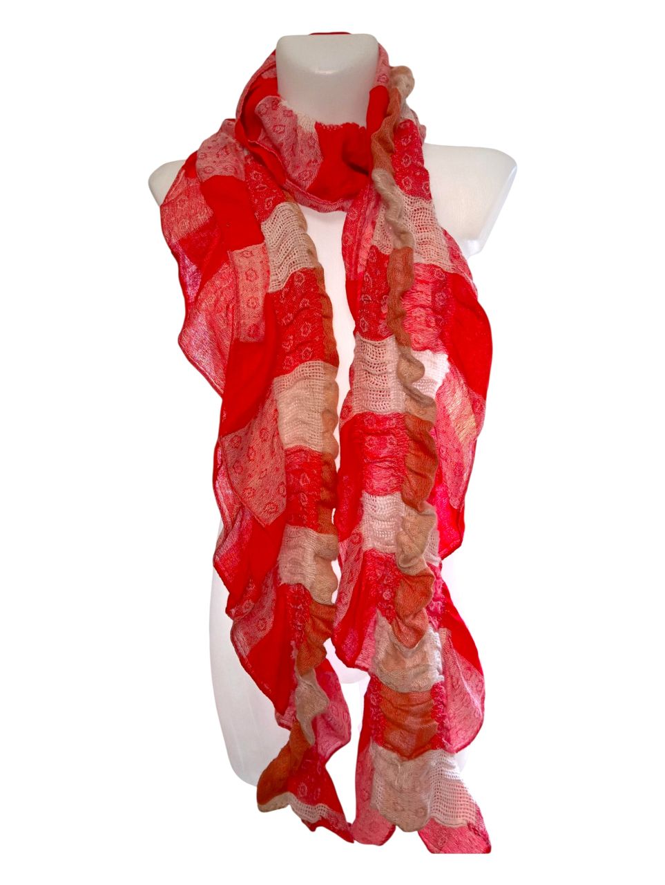 Fodros, piros kockás női sál