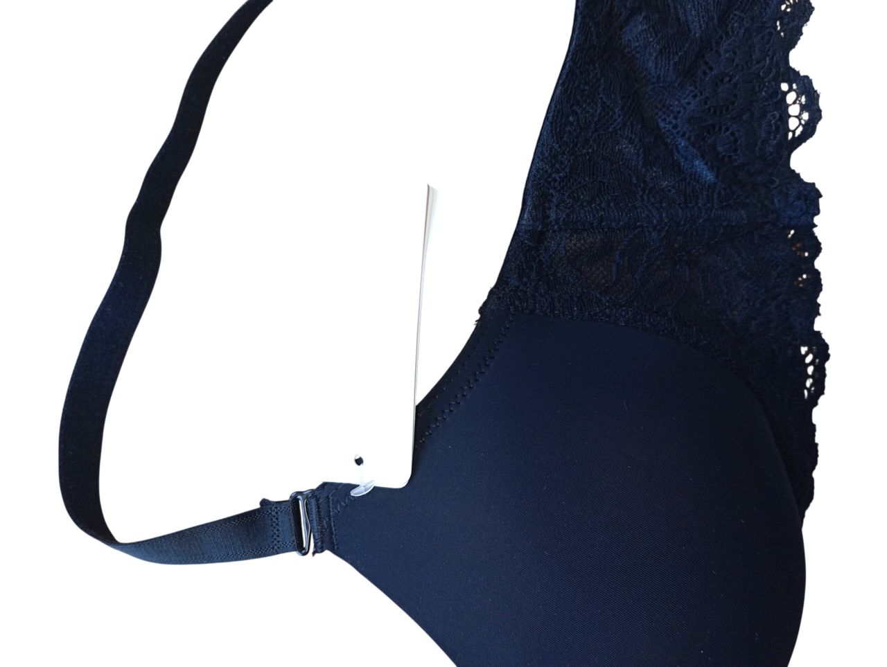 Lemila csipkés fekete merevítős push up melltartó Lemila csipkés fekete merevítős push up melltartó