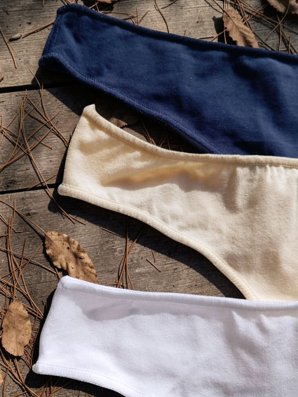 Lemila könnyített varrású pamut tanga, 3db Lemila könnyített varrású pamut tanga, 3db